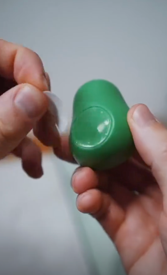 Before and after dental results using Baby And Fur Catnip Dental Ball – effective natural plaque remover for cats