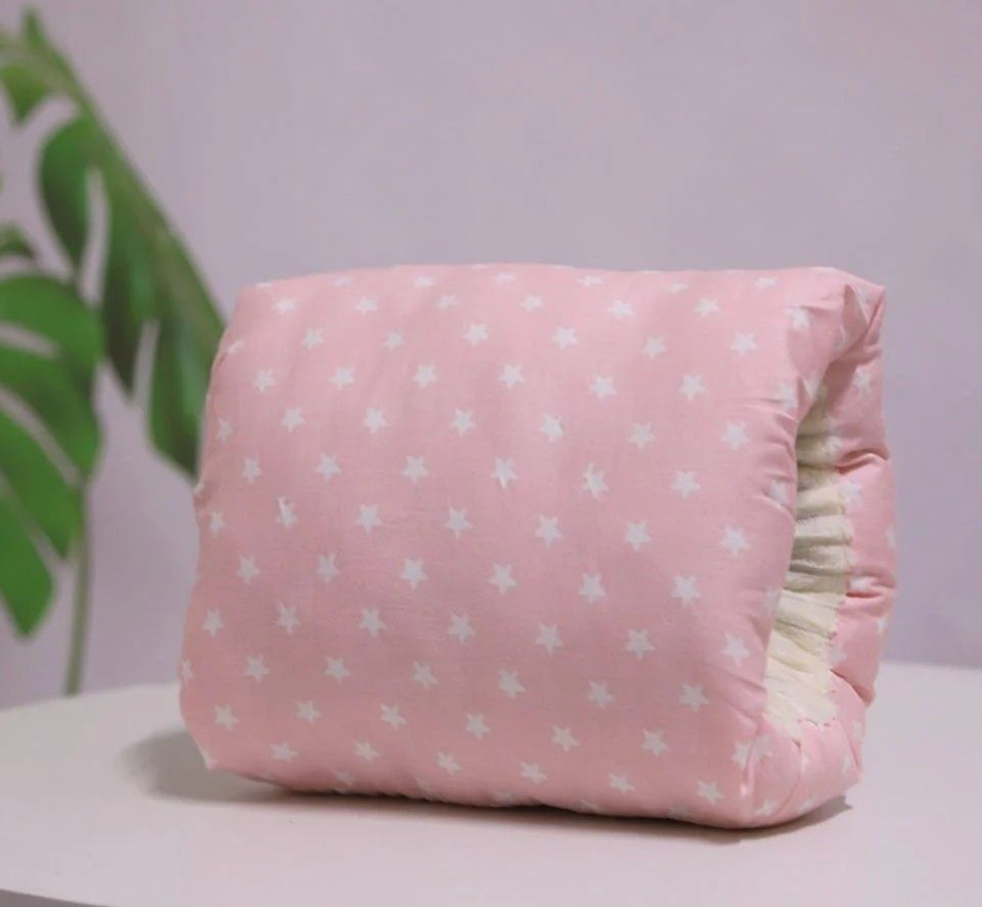 Light Pink Cozie Cradle Hand Nursing Pillow by Baby & Fur – Soft Cotton Feeding Cushion for Mothers and Newborn Babies
soft pink Cozie Cradle Hand Pillow crafted with premium cotton for cheerful, comfortable feeding moments.